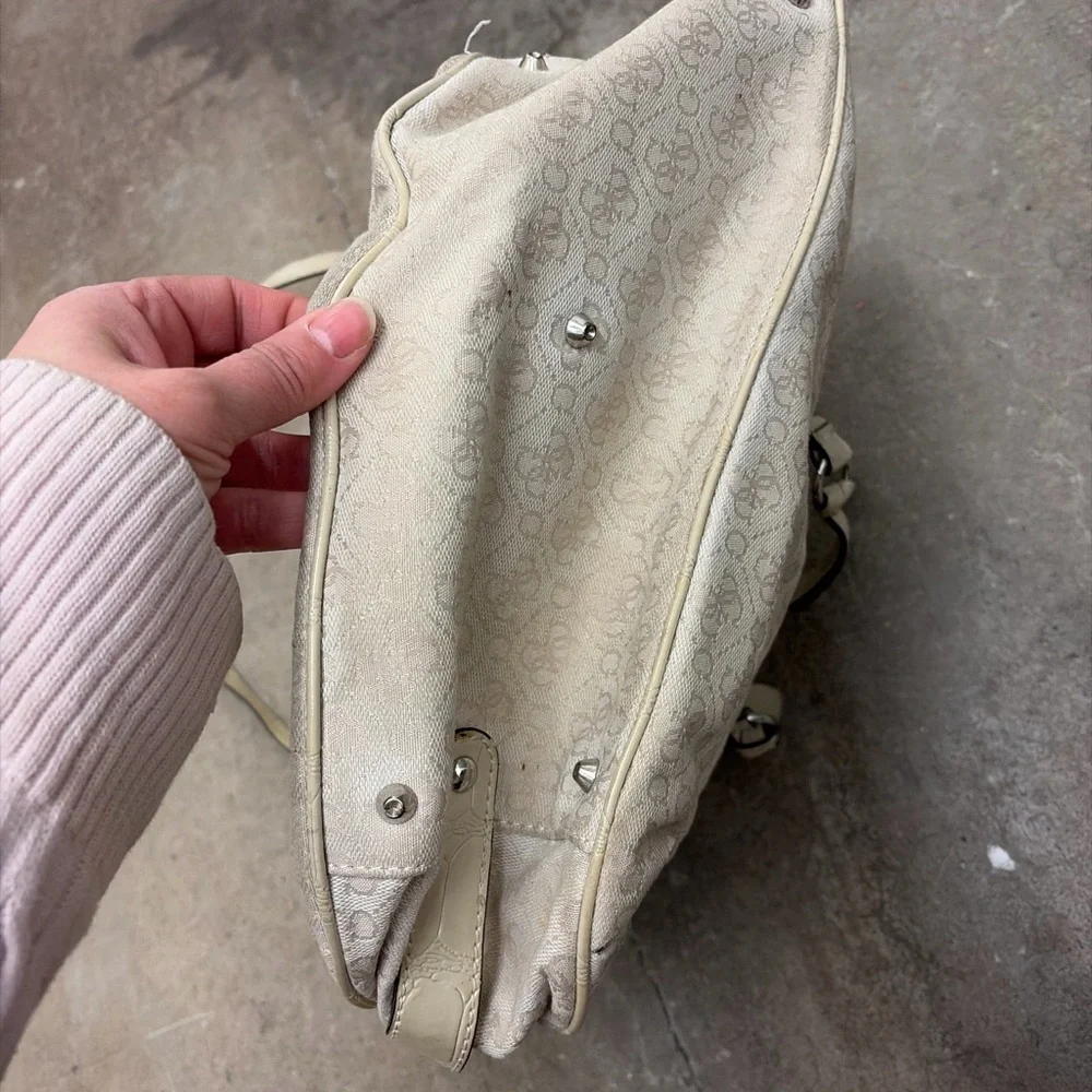Vintage Y2K guess monogram Cream Shoulder Bag - Picture 6 of 9